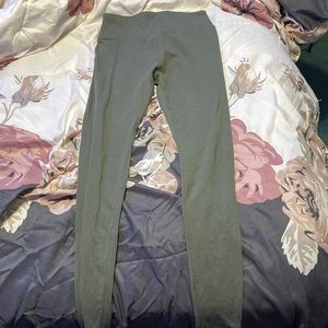 Green leggings